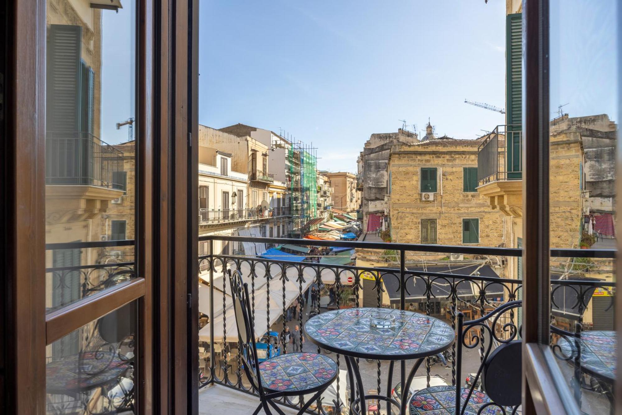 Suk Ballaro Palermo Buitenkant foto